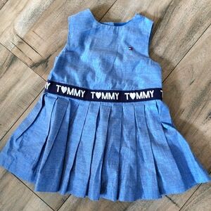 525 Tommy Hilfiger dress